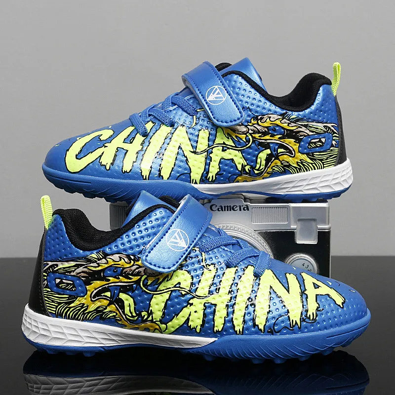 New Hot sale Indoor Soccer Shoes For Kids Children Soccer Cleats Boys Football Shoe Sneaker Light Kid Futsal Training Shoes 2023
