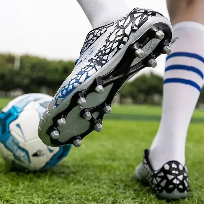 New Mens Turf Soccer Shoes Kids Boys Cleats Training Football Boots Ankle Sport Sneakers Size 35-45 Boots for Men Free Shipping