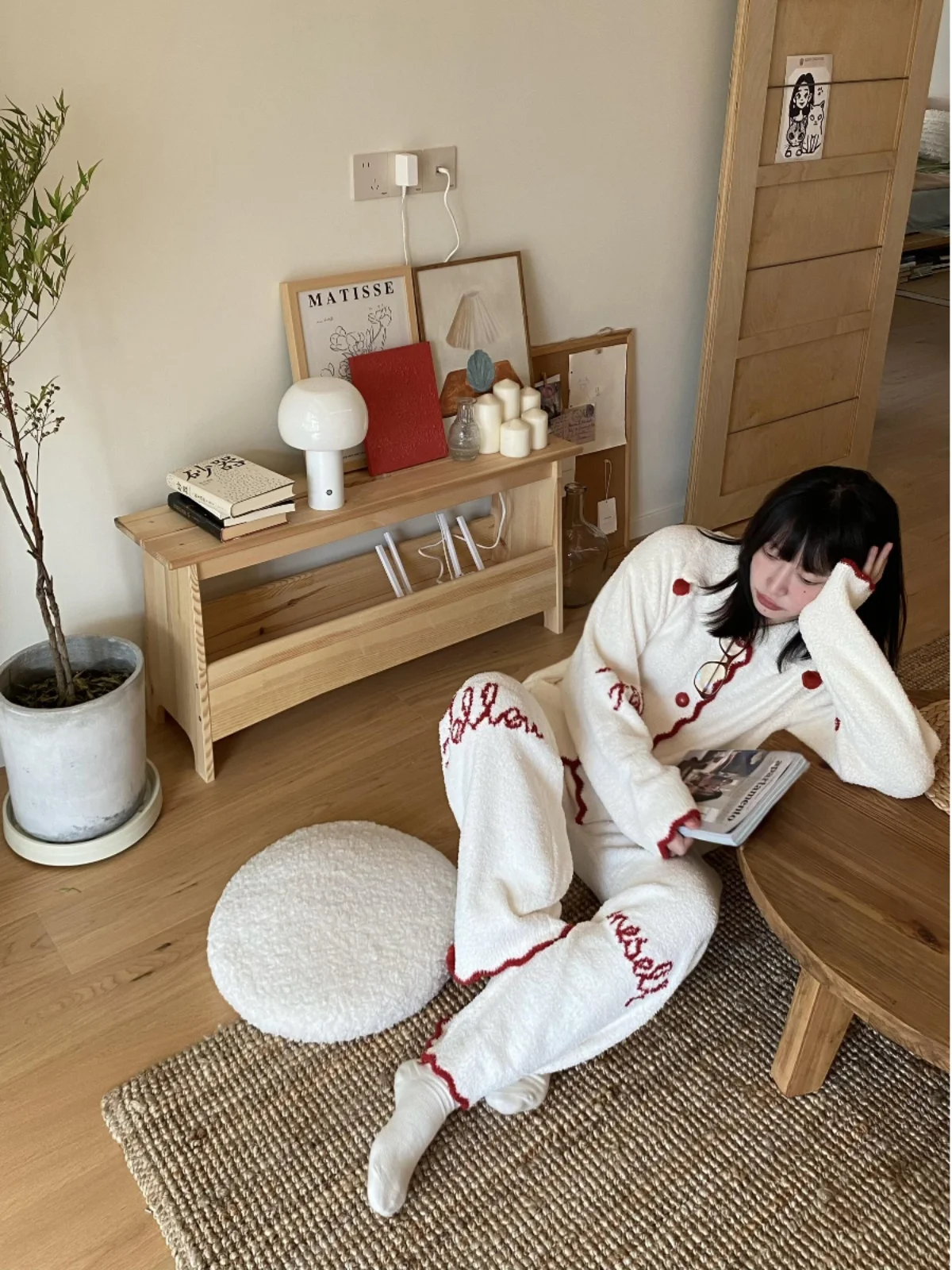 INS корейская серия полубархатные пижамы для девочек женские зимние новые