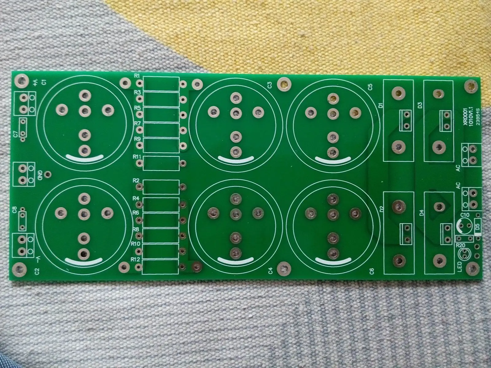 

Free Shipping Crc 6 Capacitor Power Supply Rectification Filter Pcb For Pass Audio Amplifier Size:203*89mm