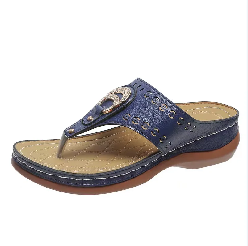 Women's Beach Flip Flops Summer Wedge Sandals Rhinestone Metal Buckle Platform Slippers Ladies Casual Shoes Plus Size 43