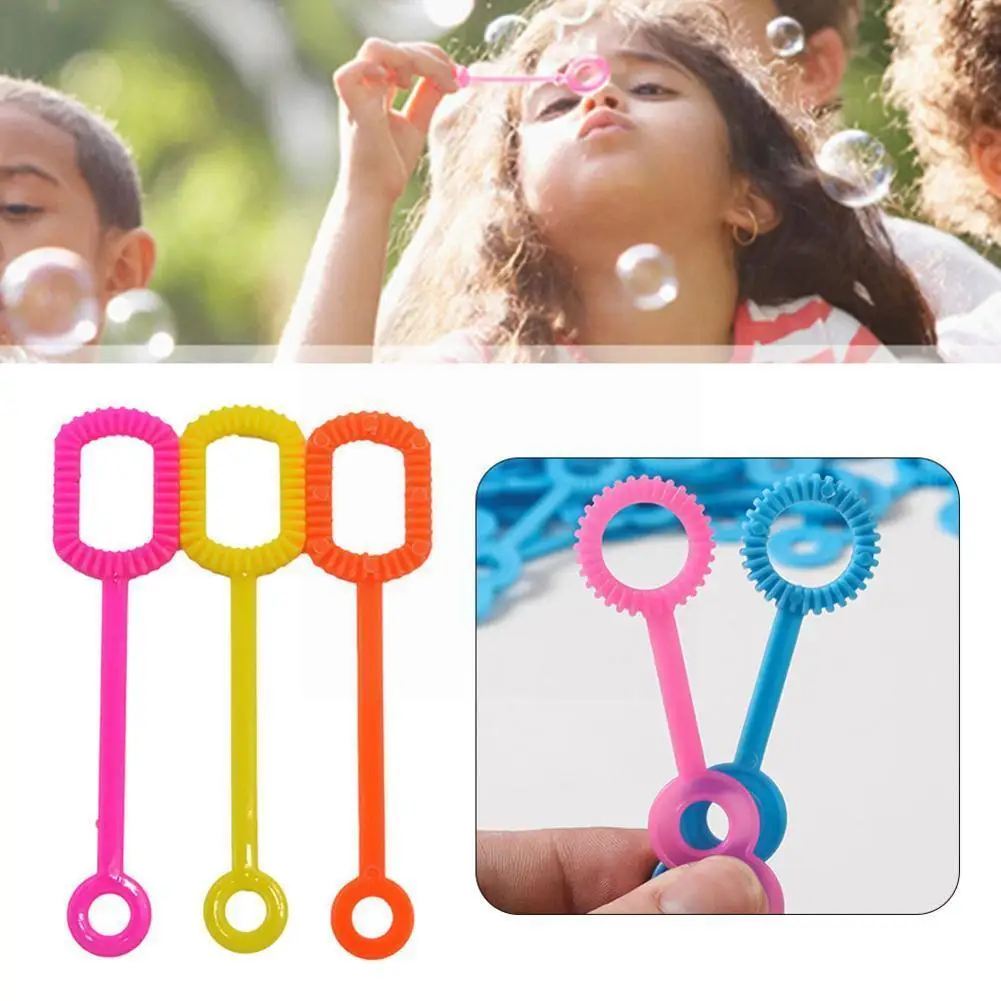 

Пластиковый обруч для мыльных пузырей, 1 шт., забавные детские спортивные инструменты для мыльных пузырей, подарки для детей на день, на откр...