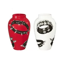 20FW Studied Collars Vase Punk Collar Ceramic Vase Luxury Brand Designer Speedy Hand Bag Vase Resin 