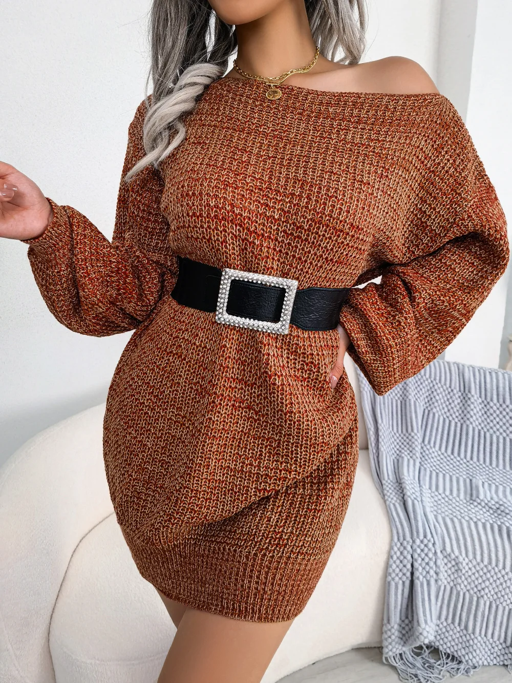 Сексуальное платье на плече с вязаным свитером для женщин 2022 осень-зима с рукавом "летучая мышь" свободного кроя на маленькую вечеринку.
