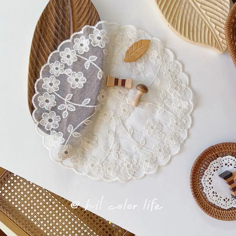 

1Pc French Style Ins Embroidery Exquisite Placemat Anti Slip Tray Mat Lace Hollowed Out Jewelry Vintage Photography Props