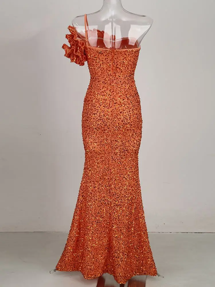 Женское длинное платье с открытыми плечами элегантное Привлекательное