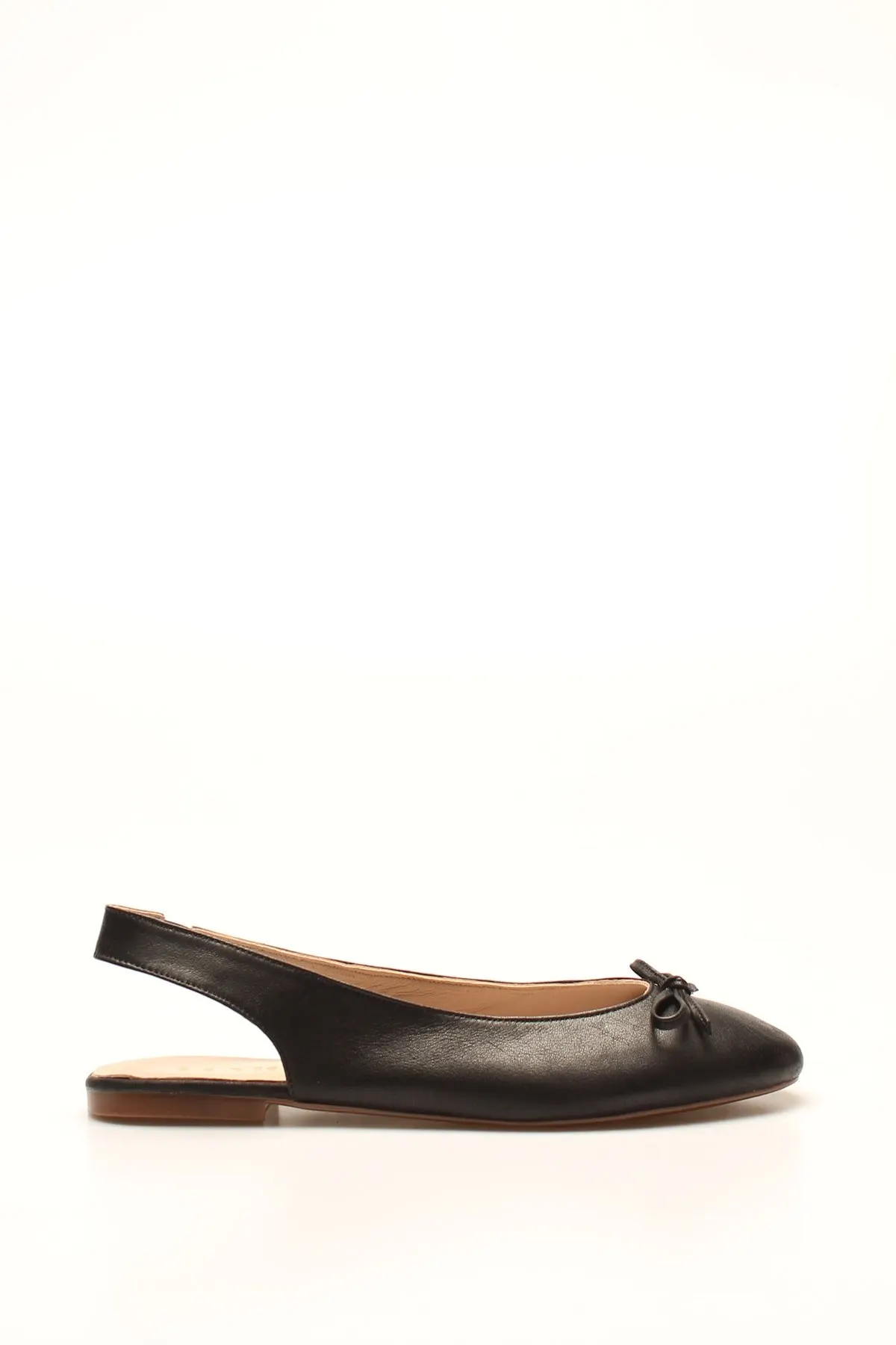 

Fashion Style Black Leather Genuine Leather Women Sandals And Slippers Sandals And Slippers Sandals