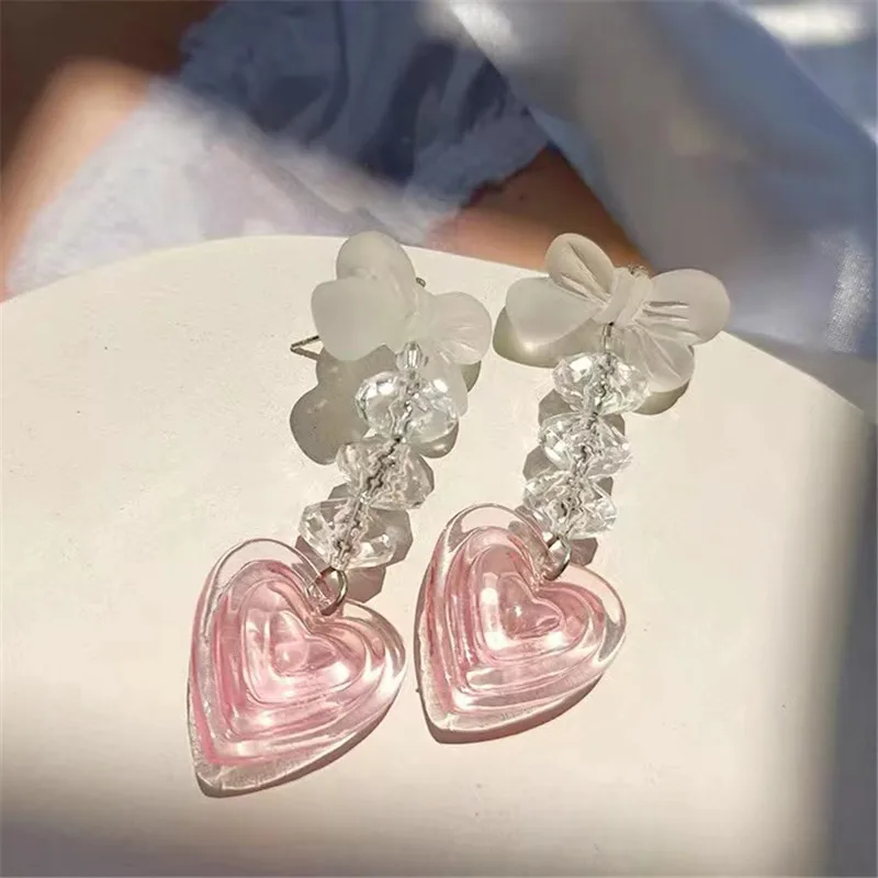 

Висячие серьги в Корейском стиле с розовым сердцем для женщин и девочек, висячие серьги из прозрачной смолы, ювелирные изделия 2022 Y2K, подарок...