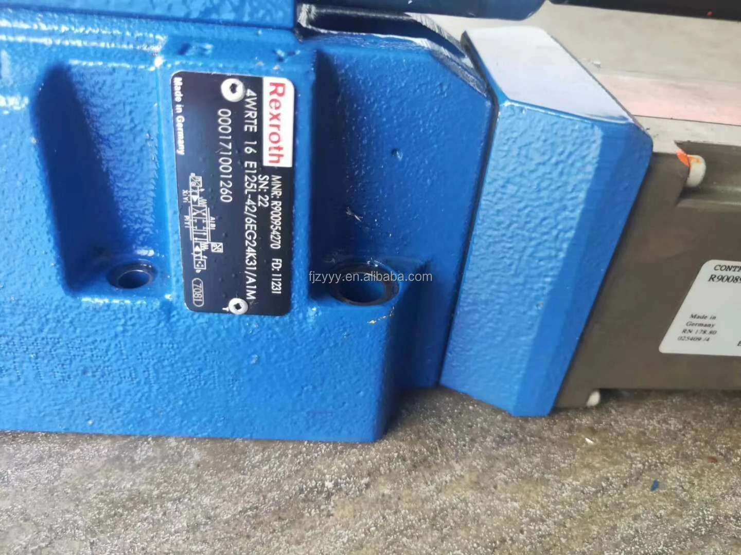 Клапан ZHENYUAN 4WRTE R 900957458 4WRTE16V125L-4X/6EG24ETK31/A1M 4WRTE16E200L-42/6EG24EK31/F1M Пропорциональный клапан