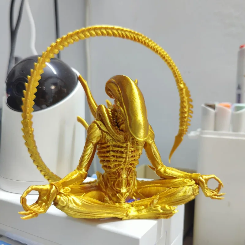 Женская фигурка инопланетянина модель 2024 Xenomorph 3D украшение комнаты Хэллоуин