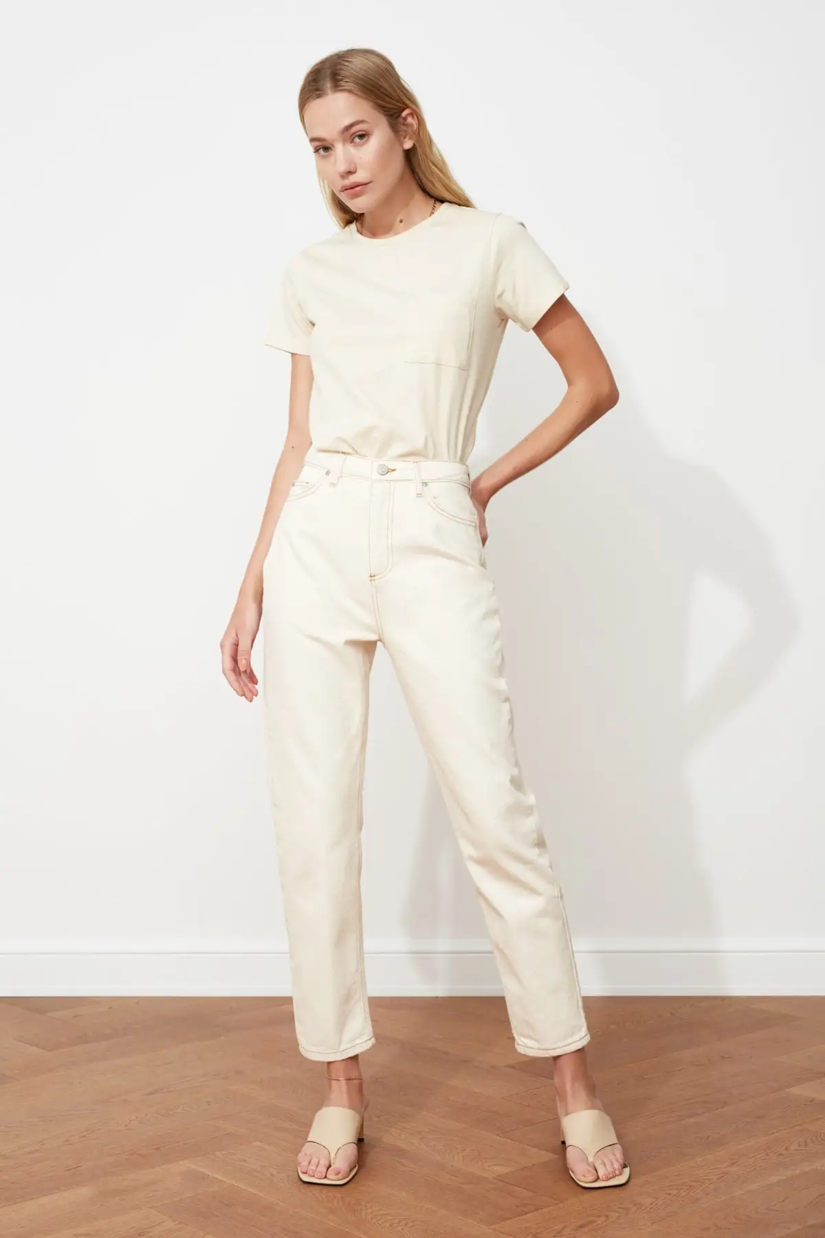 

Women's High Waist Mom Jeans Pants Casual Stylish Fashion 2021 New Design Jeans Casual Summer Winter Season Street Party Jeans women's