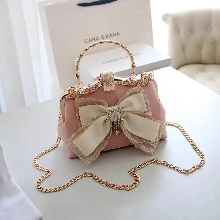 

Light Pink Studded With Diamonds, Exotic Fairy Lace Bow Handbag, Metal Chain Crossbody Bag, New Versatile And Sweet Shoulder Bag