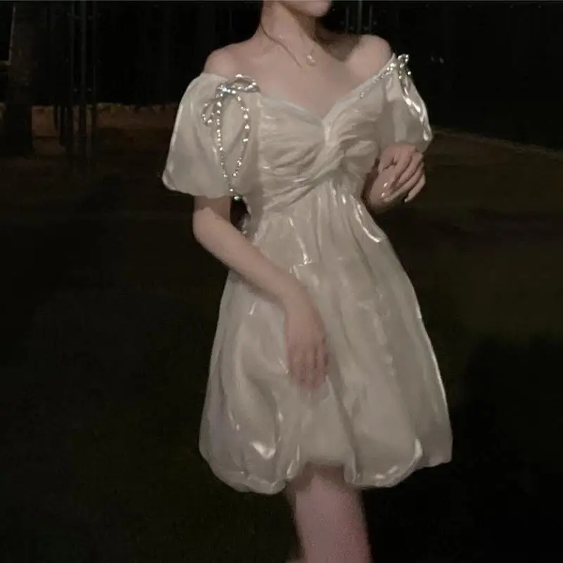 

2022 Summer New Fashion Light Luxury Dress Waist Retro Sexy Fairy Beach Skirt Luxury Simple Style Boutique Fashion Clothes