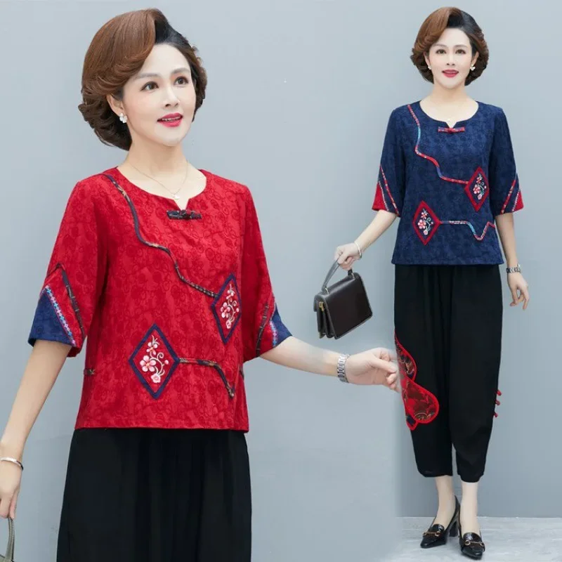 Винтажный хлопковый льняной костюм с вышивкой для женщин среднего возраста