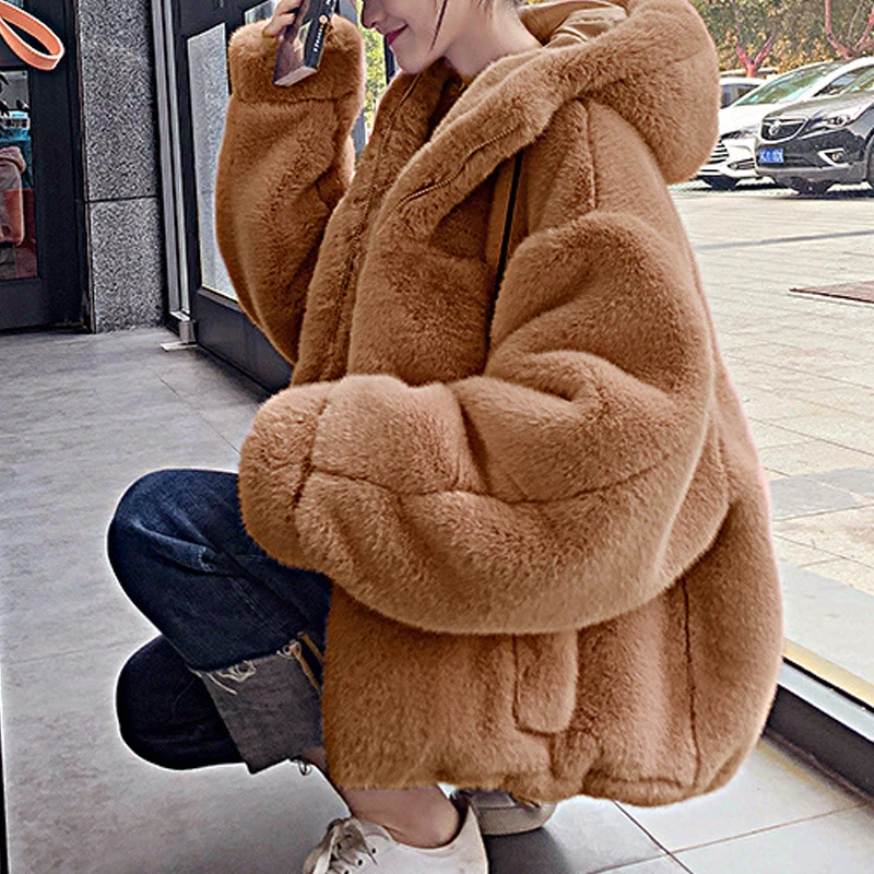 Faux Fur Jacket Short Women Thick Winter h Coat Hooded Casual Loose Warm Ladies Outerwear Luxury Blended Fur Jackets Parkas