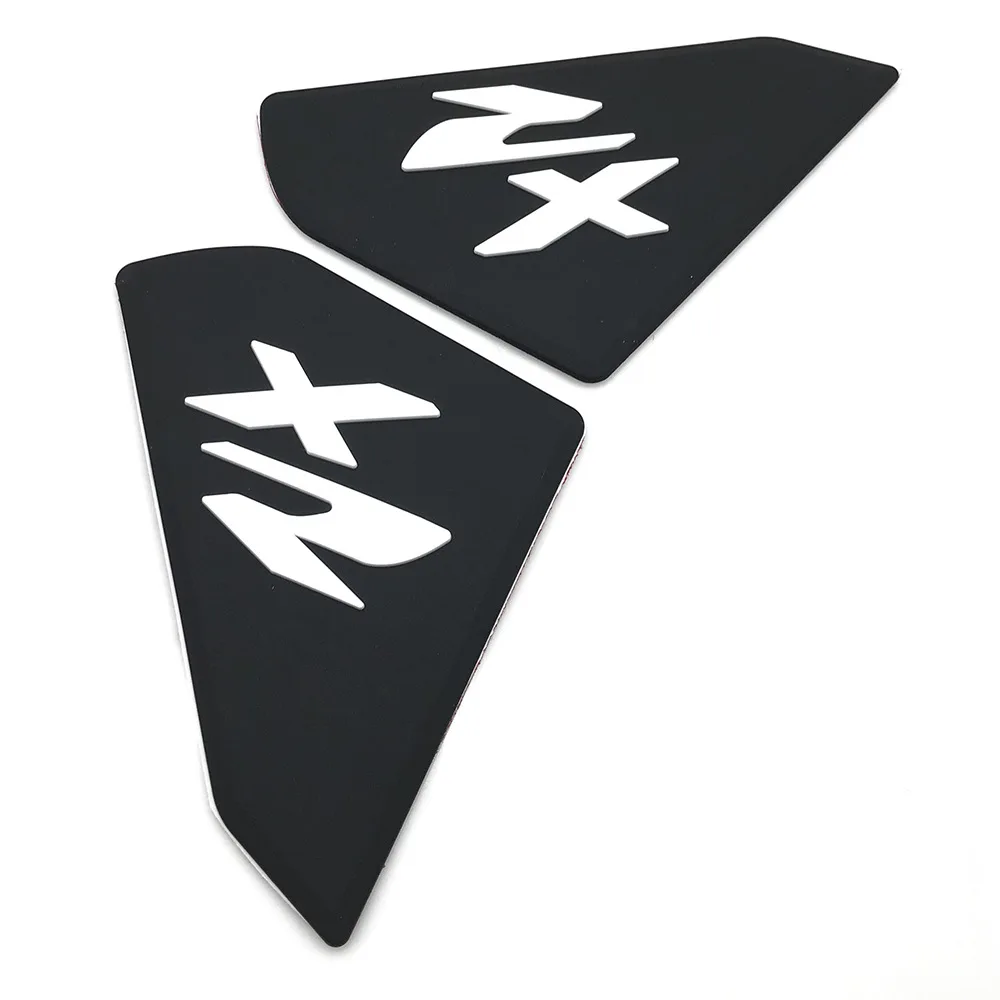 Наклейка для BMW F900XR 2020-2021