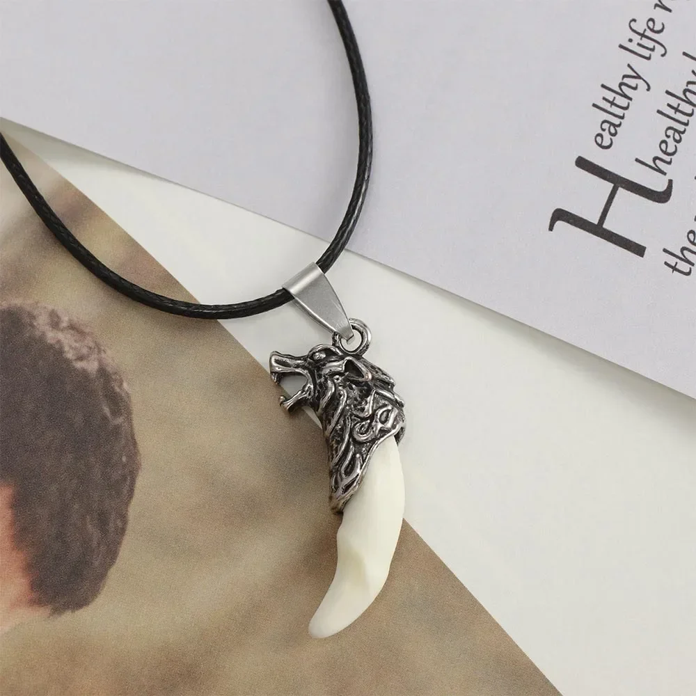 MOONBIFFY Этническое ожерелье с зубом волка