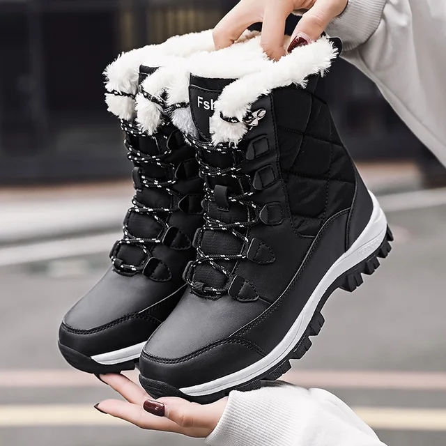 Теплые женские ботинки на зиму