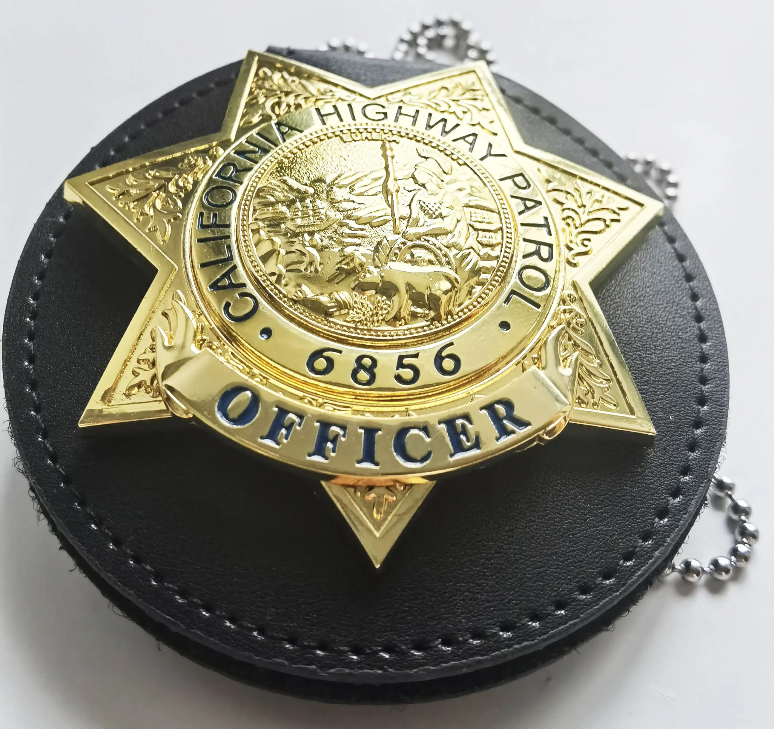 

American California Highway badge NO.6856 and 9CM Round leather pad