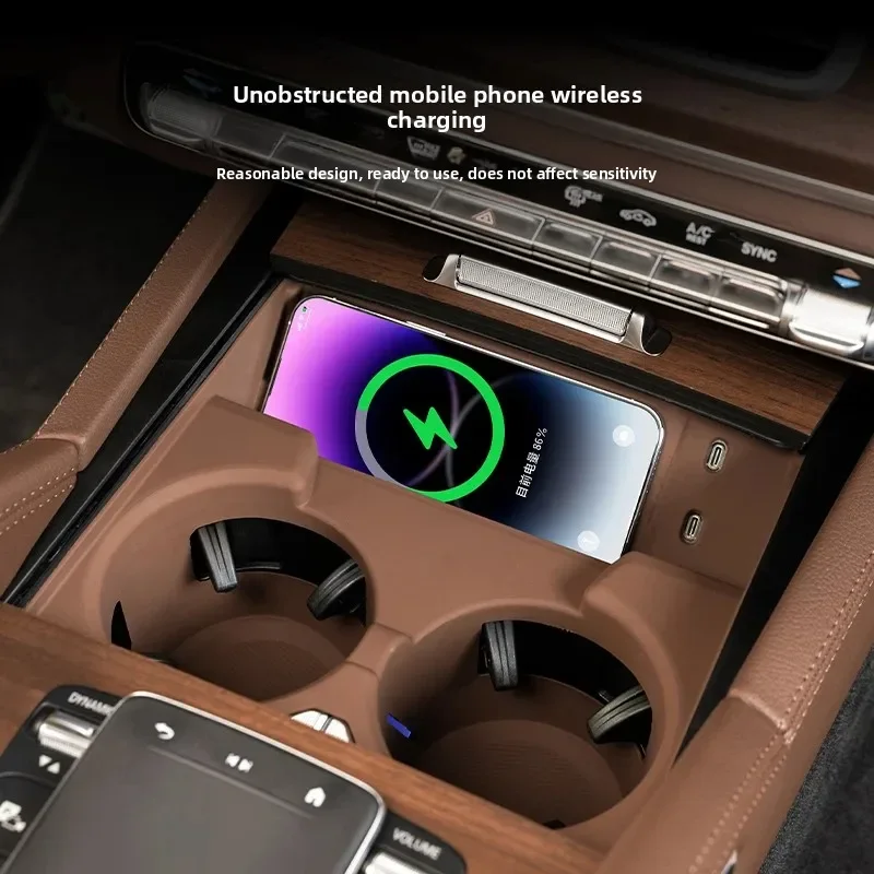 Фото Подстаканник и беспроводная зарядная панель для Mercedes 24-25 GLE W167 350 v167 купе gls x167 450 500e 350d, аксессуары для отделки салона. №2