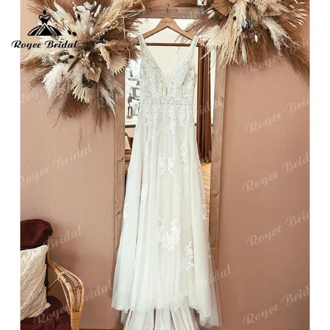 Elegant Bohemian Wedding Dress Tank V Neck Lace Appliqued Backless Boho A Line 2023 Bridal Robe Mariee Chic sukienka na wesele