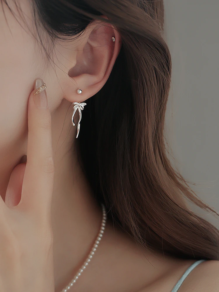 Серьги с бантом из ленты легкие роскошные высококачественные серьги новинка 2024