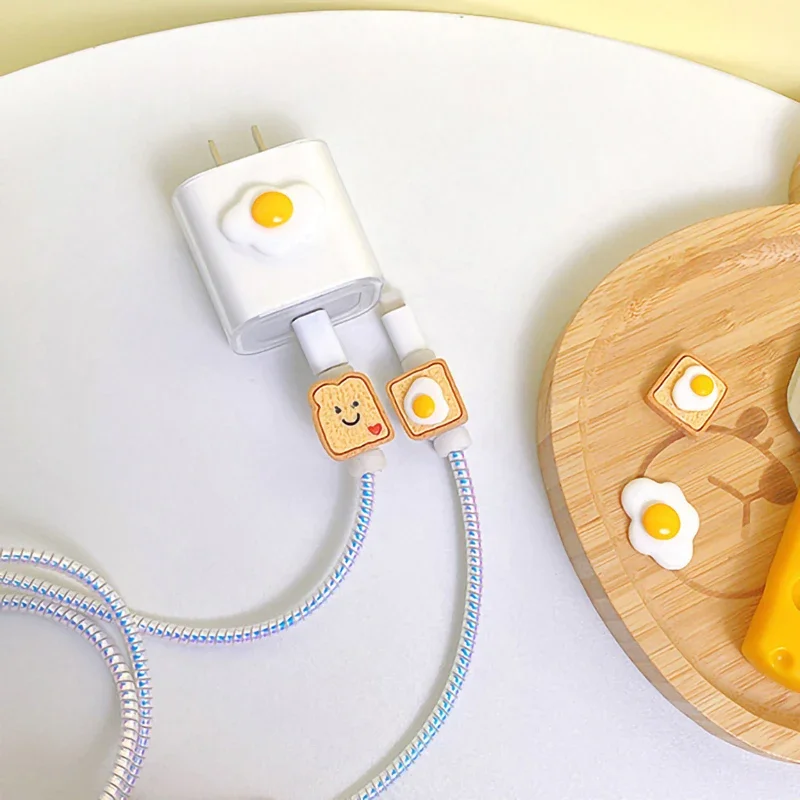 Чехол для зарядного устройства в виде яйца Apple