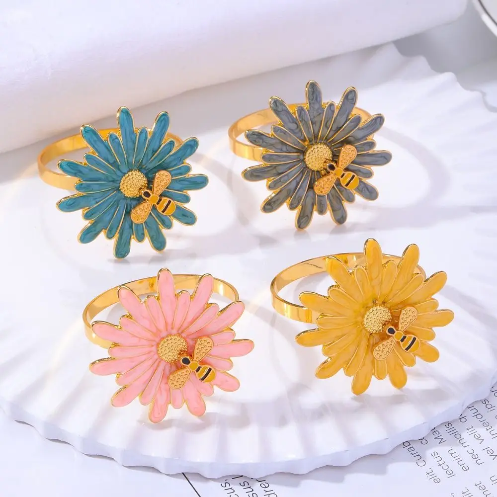 

New Practical Fashion Flower Banquet Serviette Buckle Napkin Rings Napkin Buckle Holder Table Decorations