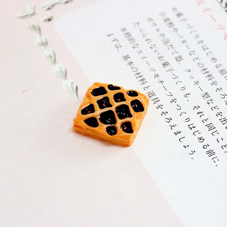 

Миниатюры из смолы 8 шт.