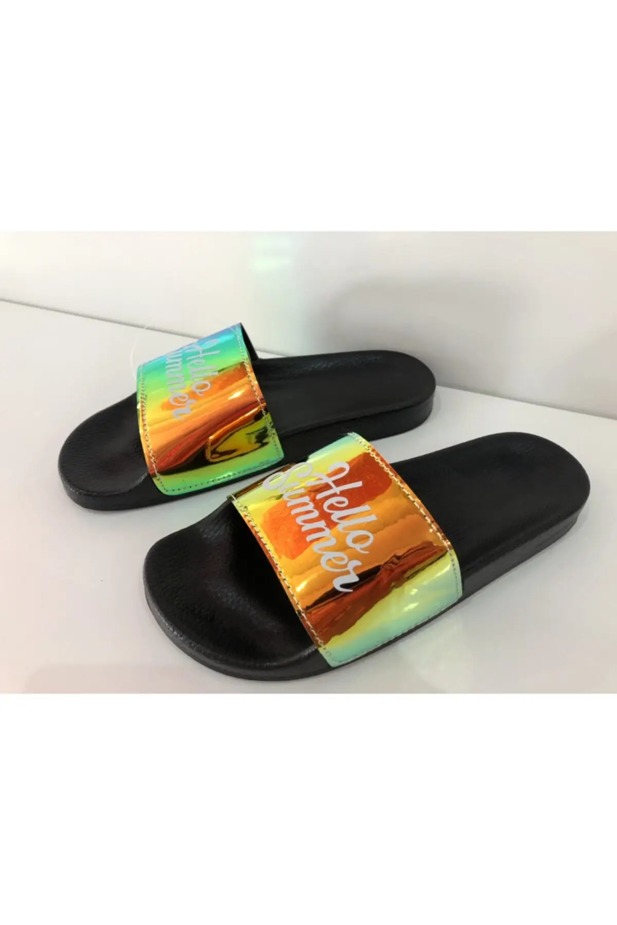 

Women's Black Slipper