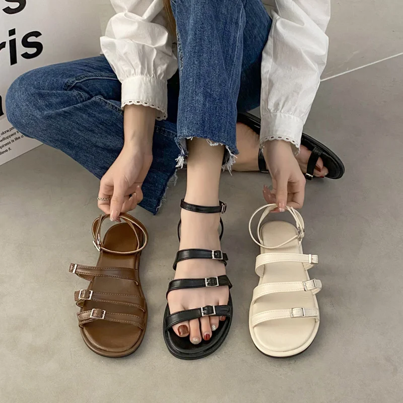 

Туфли женские на низком каблуке, модные роскошные босоножки-гладиаторы с ремешком и пряжкой, черный бархат, прозрачные удобные сандалии для девушек, цвет бежевый, лето 2023