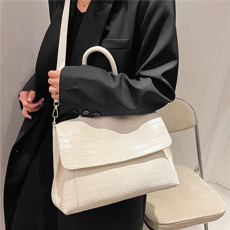 

Crocodile Pattern Women Handbag Large Capacity Shoulder Bags For Female 2022 Casual Totes PU Leather Messenger Bag
