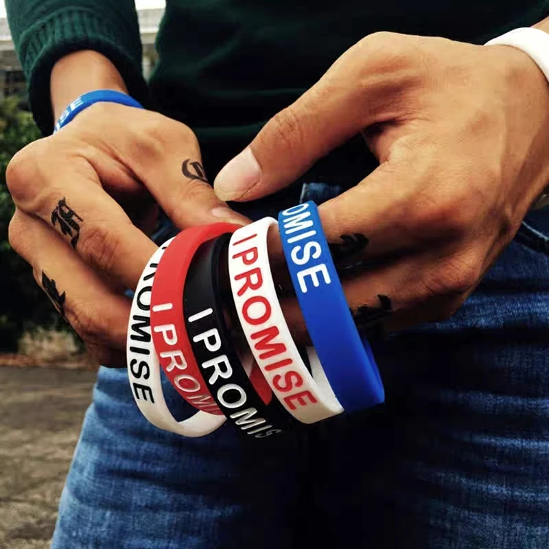 

Dream Road Never Give Up Motivational Sports Leisure Bracelet Silicone Elastic Motivational Bracelet Jewelry Gift