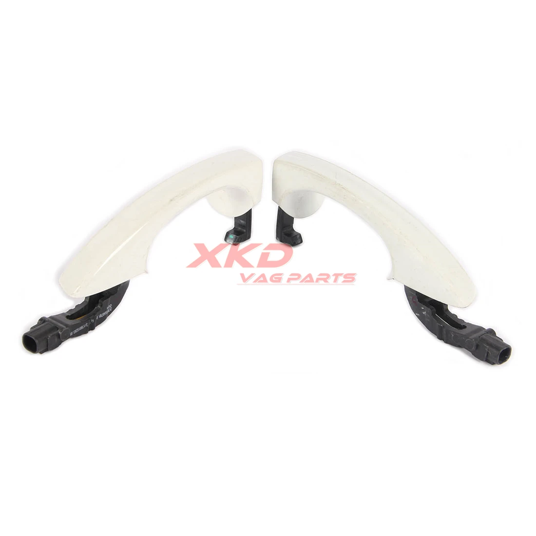 

Ручки передние левые и правые для VW Golf, Audi Q3, Skoda Superb 5G0837205Q 5G0837206Q