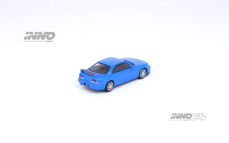 Литая под давлением модель автомобиля INNO 1:64 SKYLINE GT-R (R33) LM LIMITED