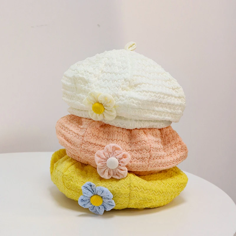 Детская шапка с цветочным рисунком 44-50 см