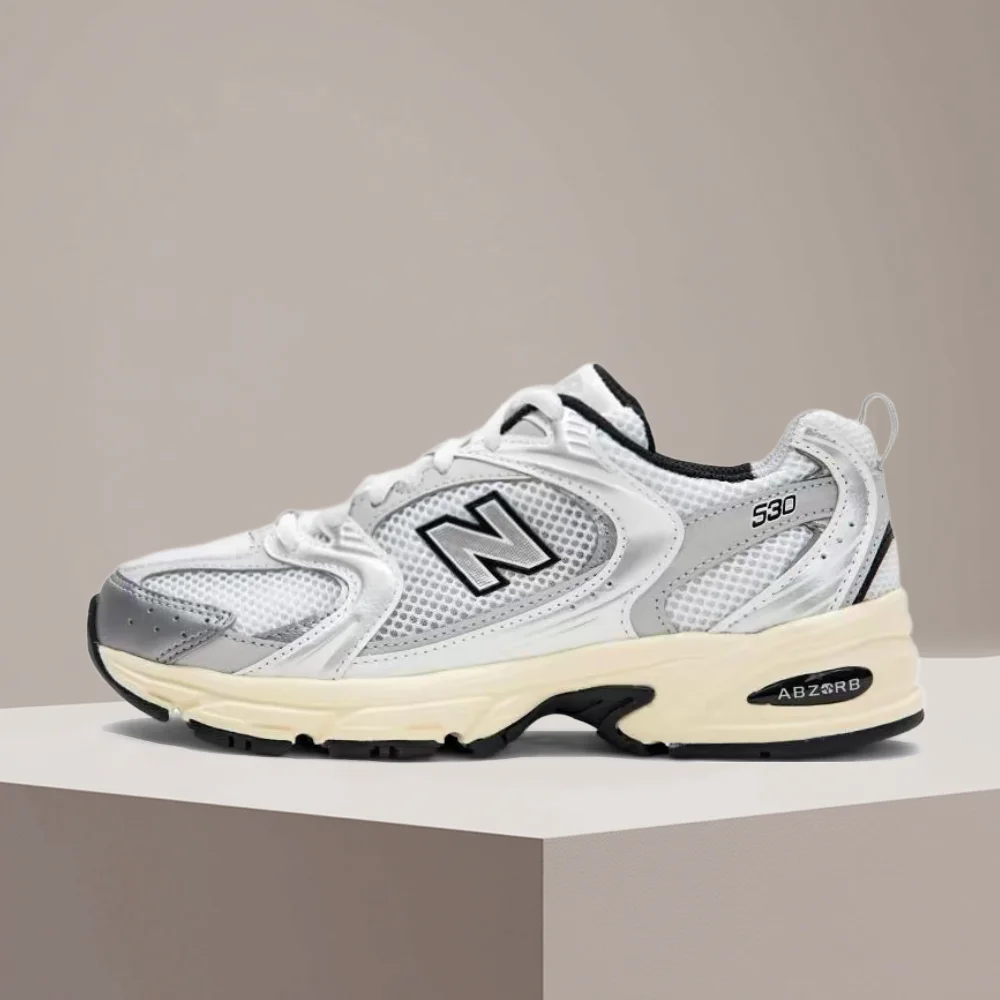 Фото Кроссовки New Balance NB530 унисекс, низкие, повседневные, для бега – серебристо-черные, спортивные, с комфортной амортизацией и прочной конструкцией MR530TA №1