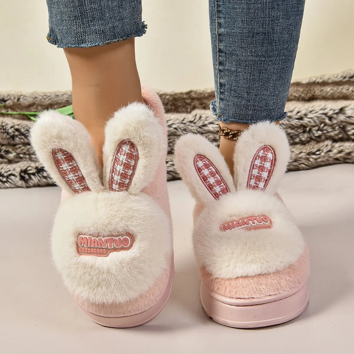 2024 новые зимние хлопковые тапочки женские кроличьи уши бархатные теплые