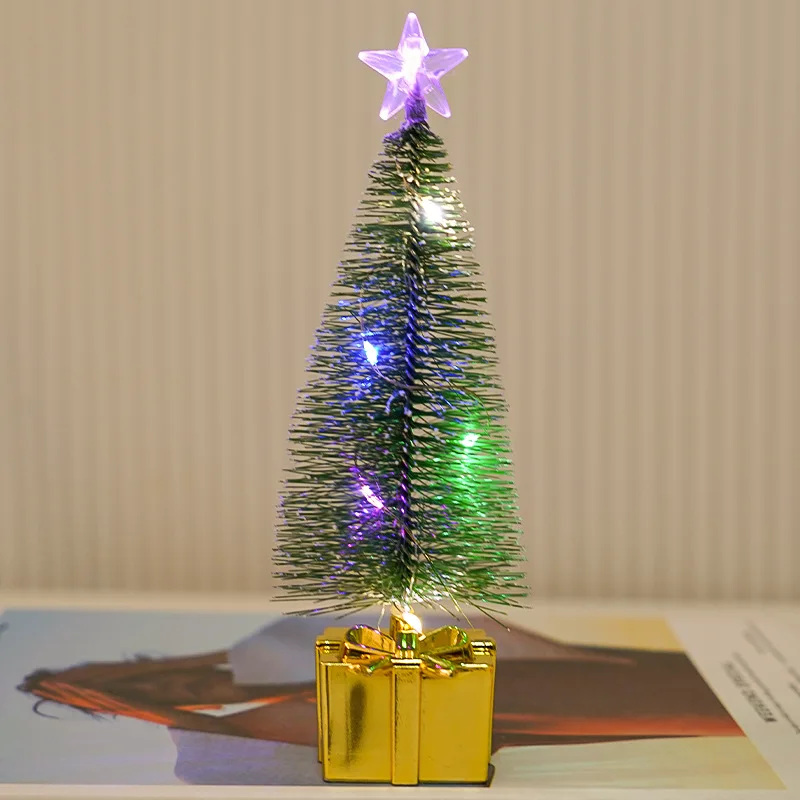 

Светодиодные мини-елочки для праздника