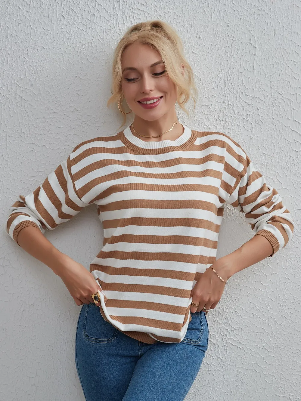 Женский свитер в полоску с круглым вырезом Wixra Повседневный пуловер длинными