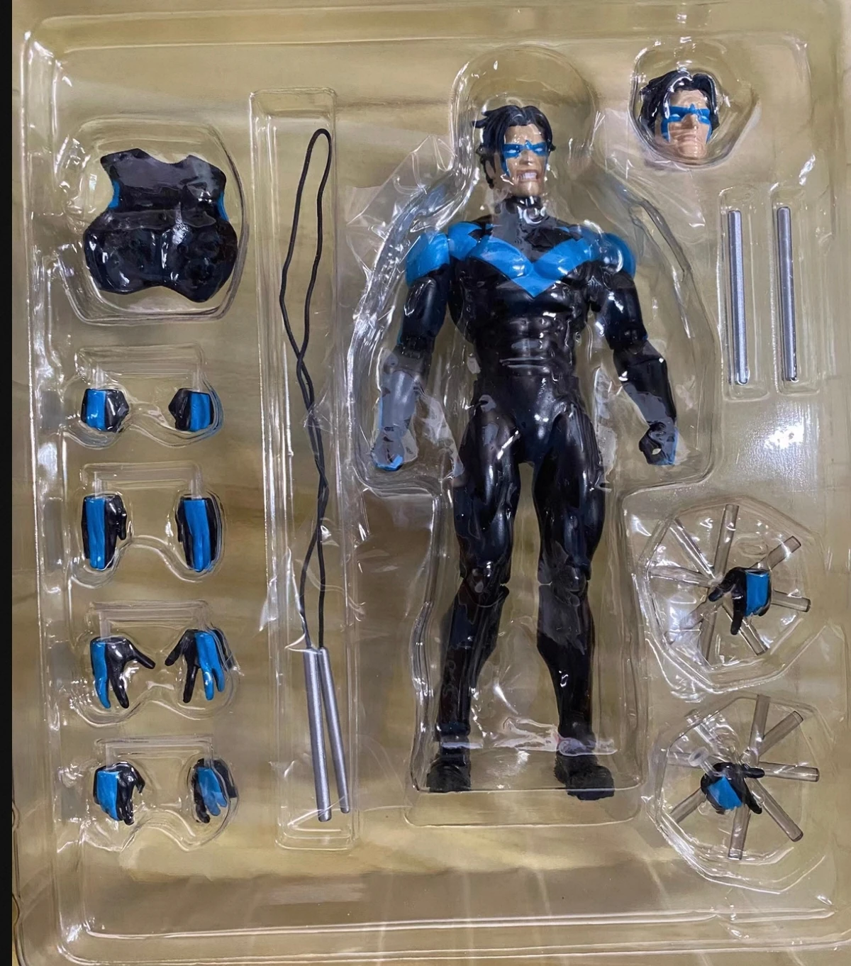 Фото MAFEX Medicom 229 DC Nightwing Scarecrow Catwoman Silence Series №1