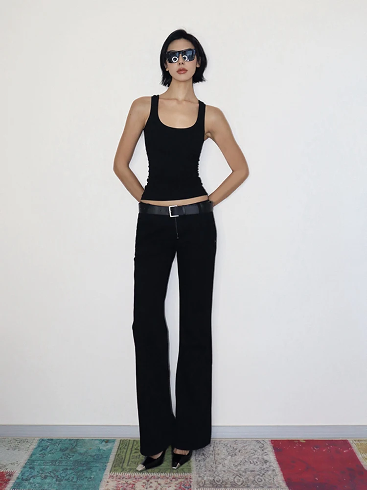 Vanessa Lab со слегка расклешенной черной талией узкими и длинными ногами