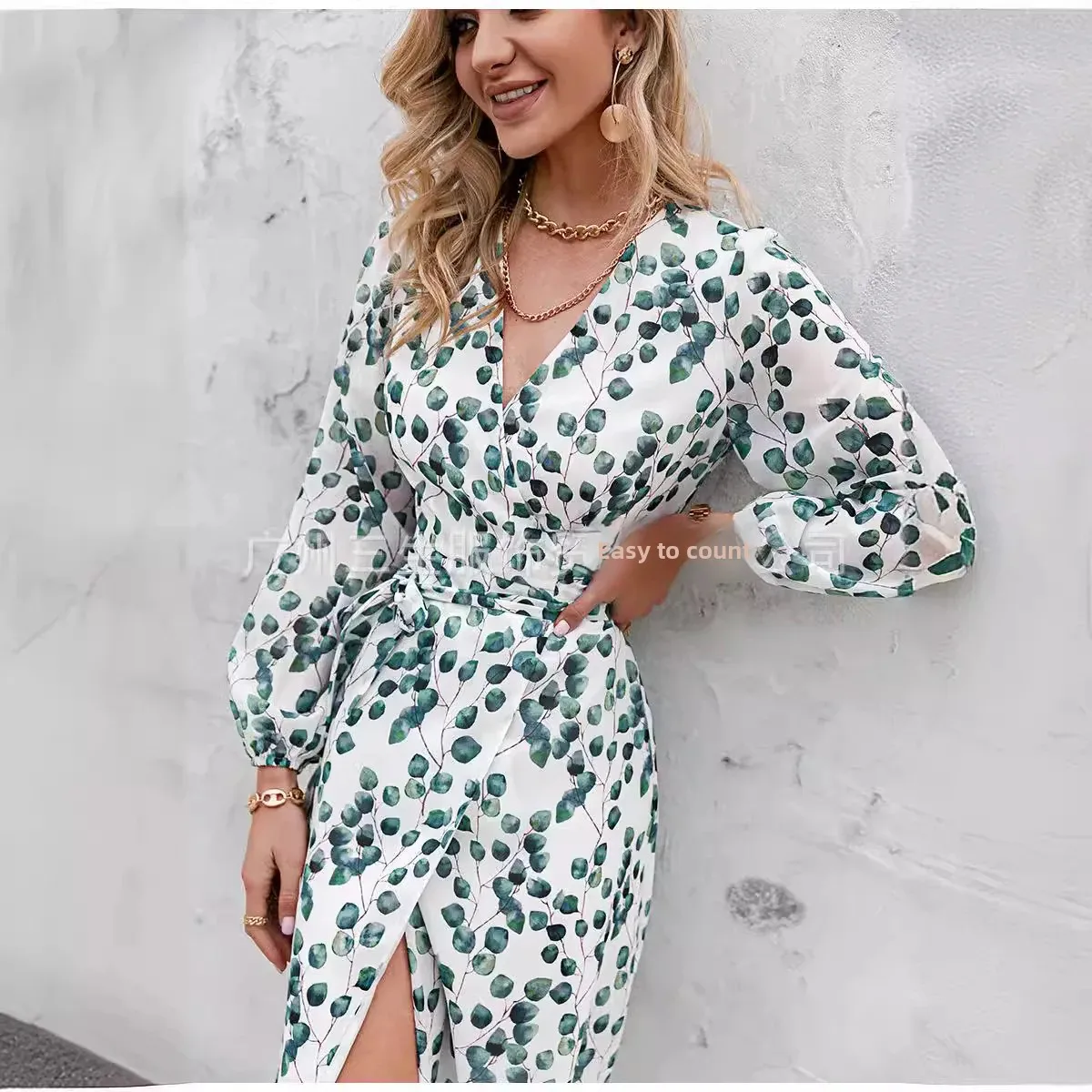 Женский корсет с длинным рукавом и принтом ТРАПЕЦИЕВИДНОЕ ПЛАТЬЕ в виде зеленых