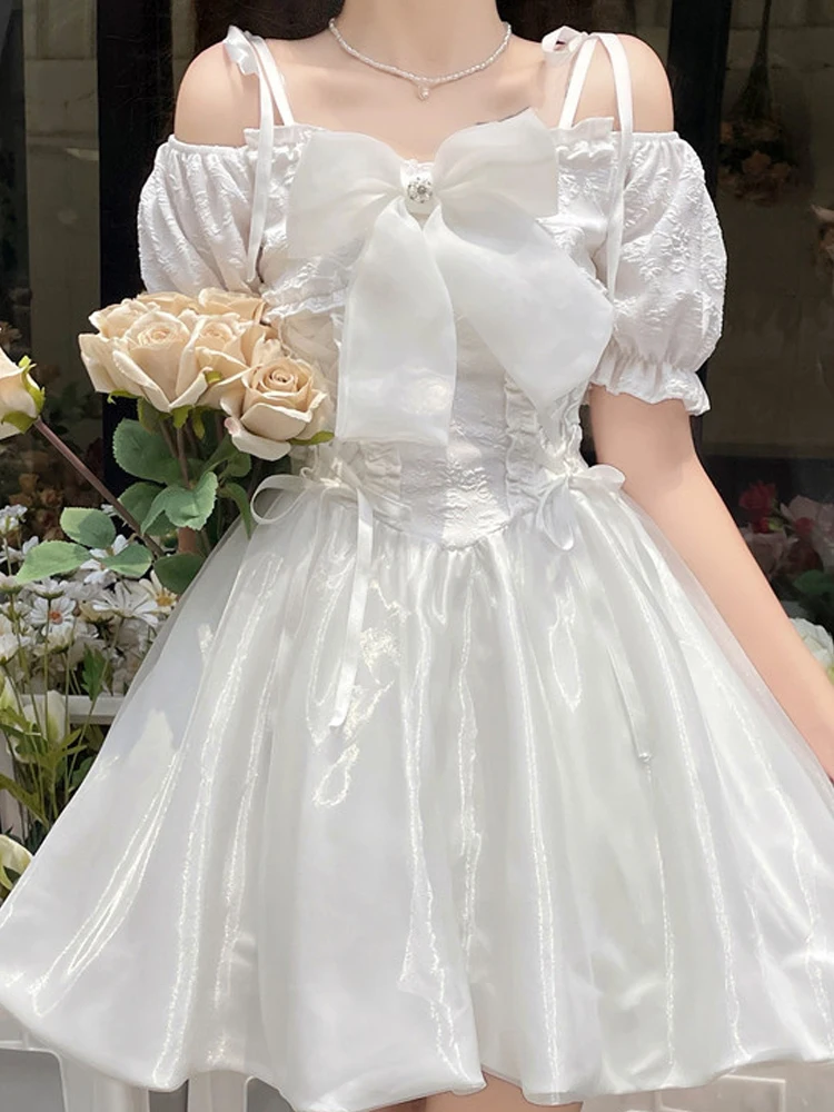 

KIMOKOKM/платье феи в стиле Лолиты с квадратным воротником и кружевными оборками и пышными рукавами; Милое Белое Бальное платье принцессы