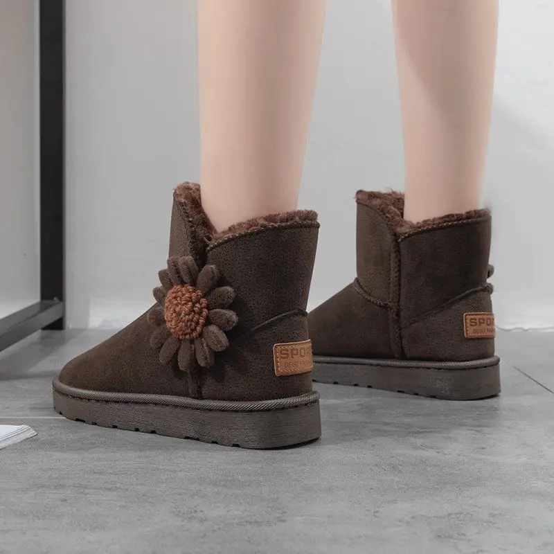 

Новинка Осень-зима 2023, короткие ботинки с завязками, женская верхняя одежда, нескользящая Повседневная универсальная теплая хлопковая обувь на толстой плюшевой подкладке E374