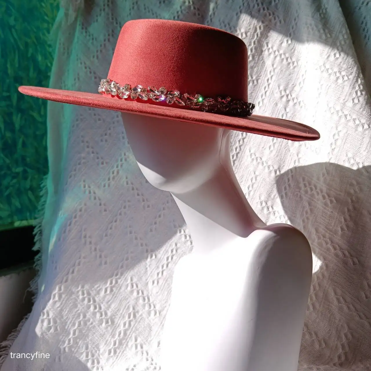 Замшевая женская шляпа с широкими полями 54-58 см цвета в ассортименте