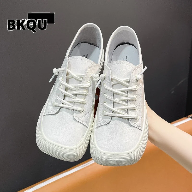 

Ugly Cute Mango Head Two Wear White Shoes Women 2023 Summer New Korean Version Of Square Toe Flat Bottom Shoes All-match Casual