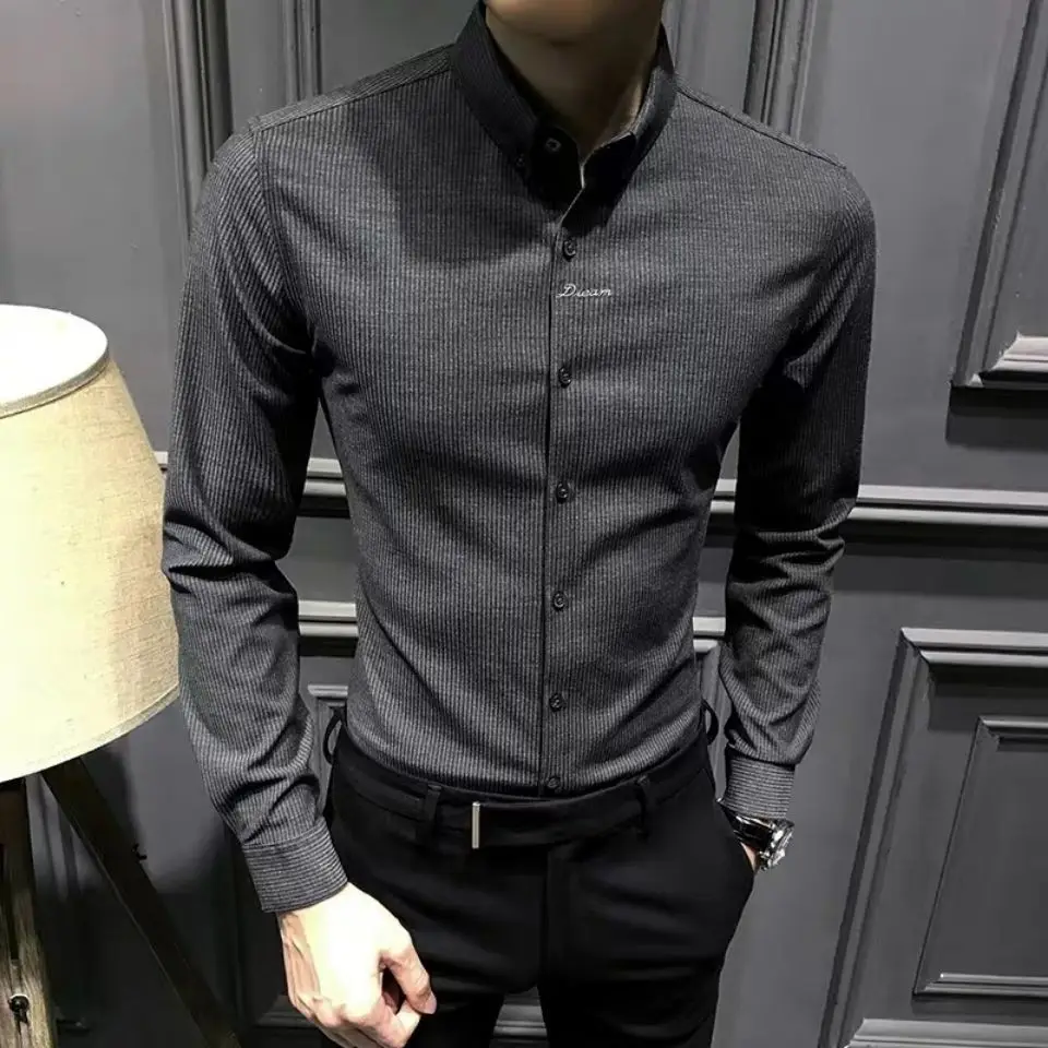 

Han edition age season long sleeve men striped shirt embroidered shirts leisure handsome coat of cultivate one's morality