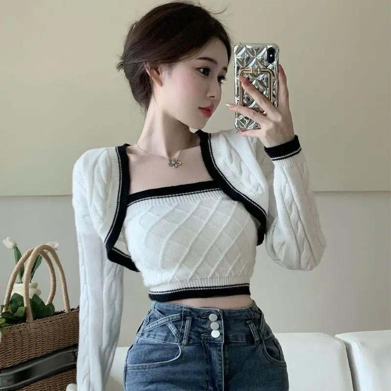 

Sexy Crop Top Strapless Camisole 2 Piece Sets Korean Clothes V Neck White Knitted Cardigan Jacket Twist Sweater Argyle Shawl