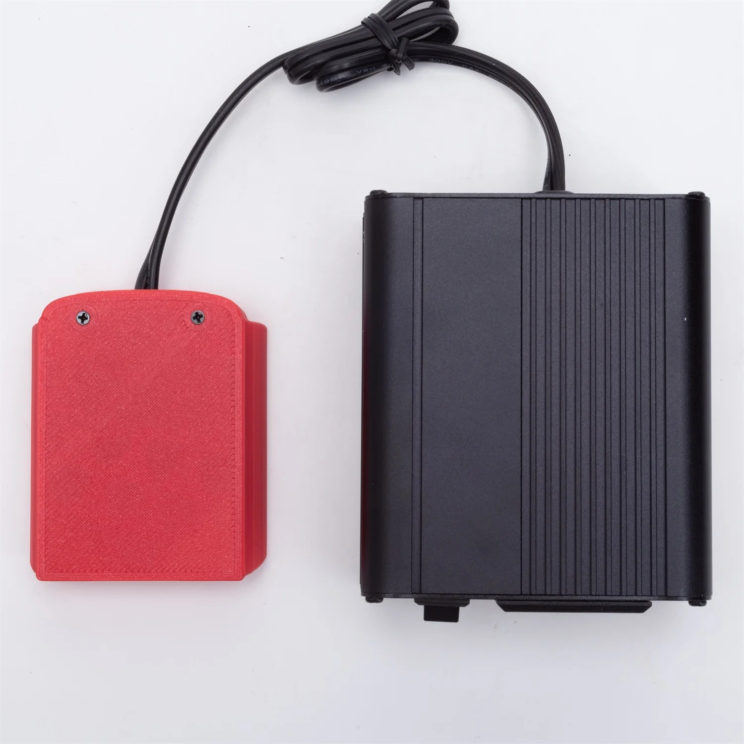 Для Milwaukee 18v 200W источник питания портативный инвертор 220-240V генератор с USB зарядным